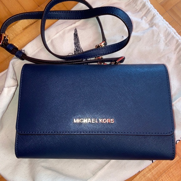 Michael Kors Clutch - Picture 1 of 2